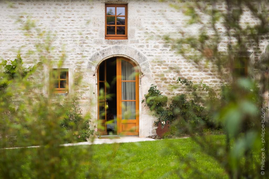 Les Hauts De Chalonne Hotel Le Gond-Pontouvre Buitenkant foto