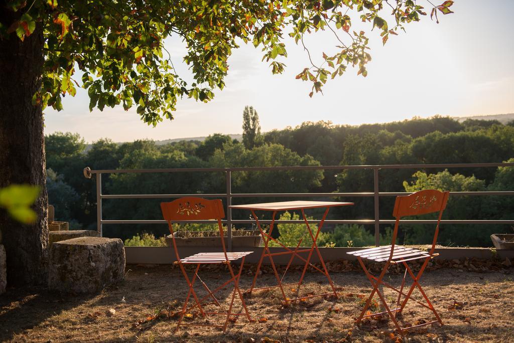 Les Hauts De Chalonne Hotel Le Gond-Pontouvre Buitenkant foto